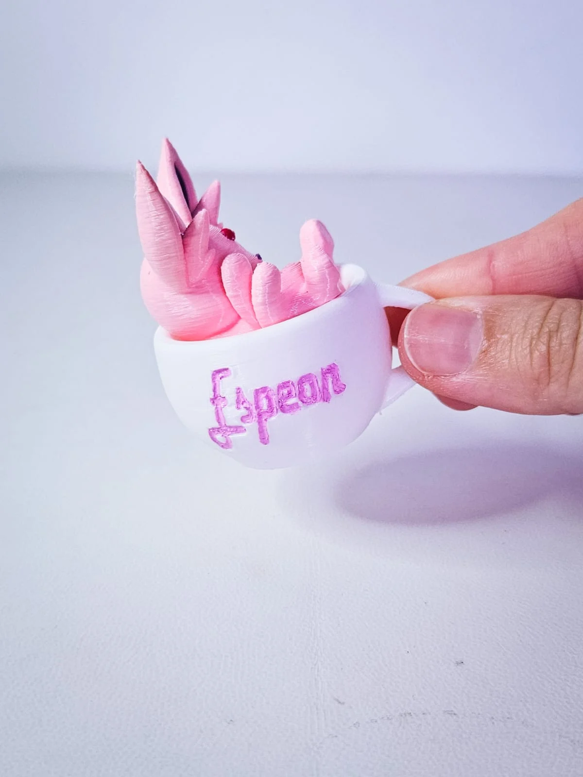 Espeon na Xícara Dormindo